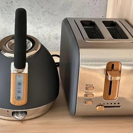 Design - 8 Personen - Netflix - Terasse Apartment Bremen